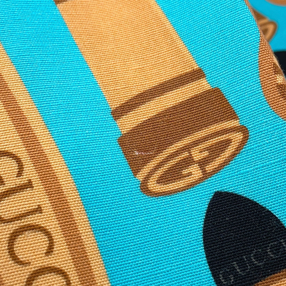 GUCCI ?Lipstick & Tool Print Jacket Size 38 Light Blue/Brown740422 Rayon98% Silk2%