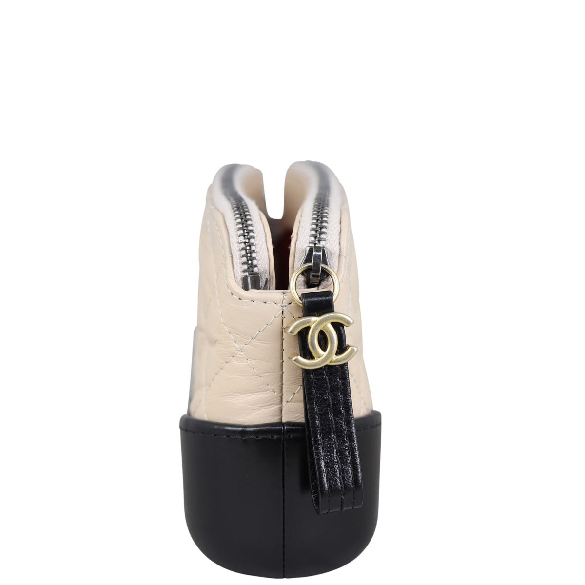Chanel Gabrielle Clutch with Chain | 25 Series