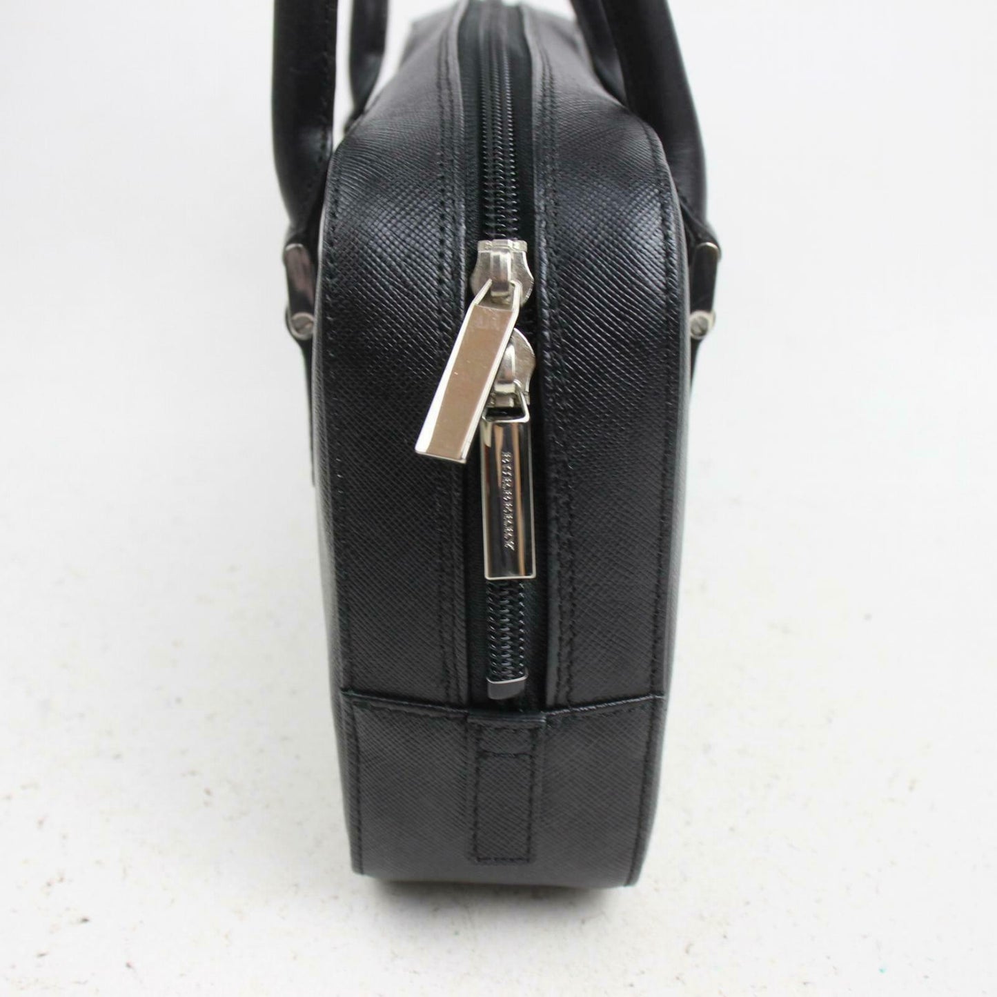 Burberry Shoulder Bag Black Leather (SHC7-10089)