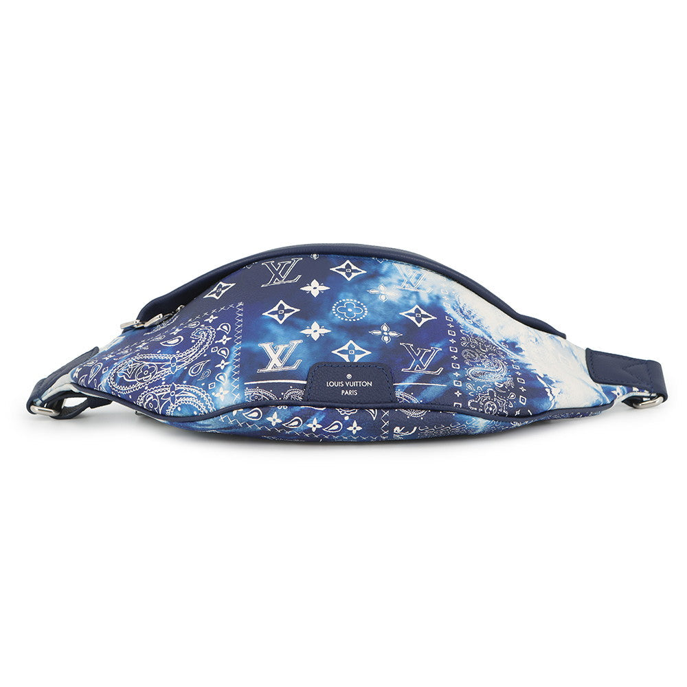 LOUIS VUITTON Discovery Bumbag BlueM20587 Monogram Bandana Size PM