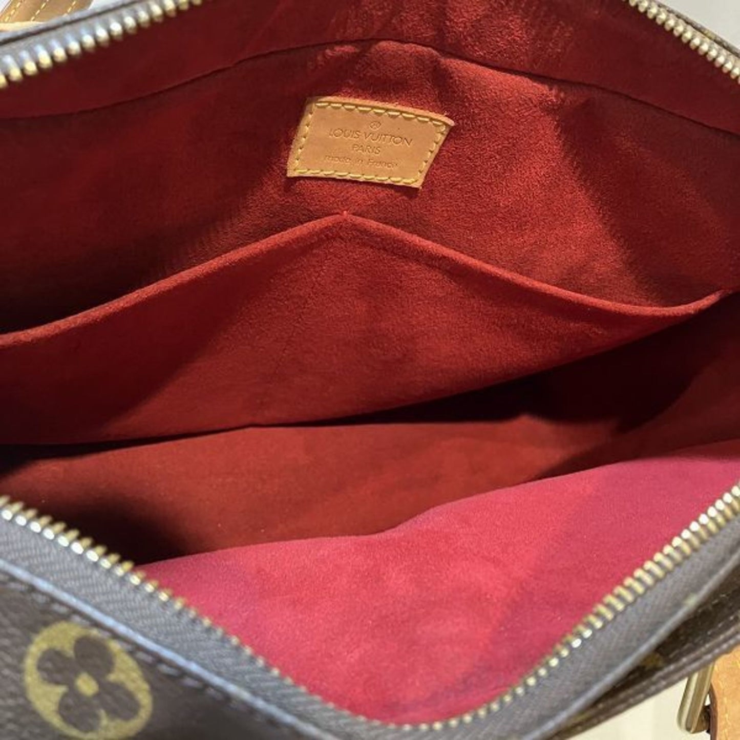 LOUIS VUITTON Multipli Cite Handbag