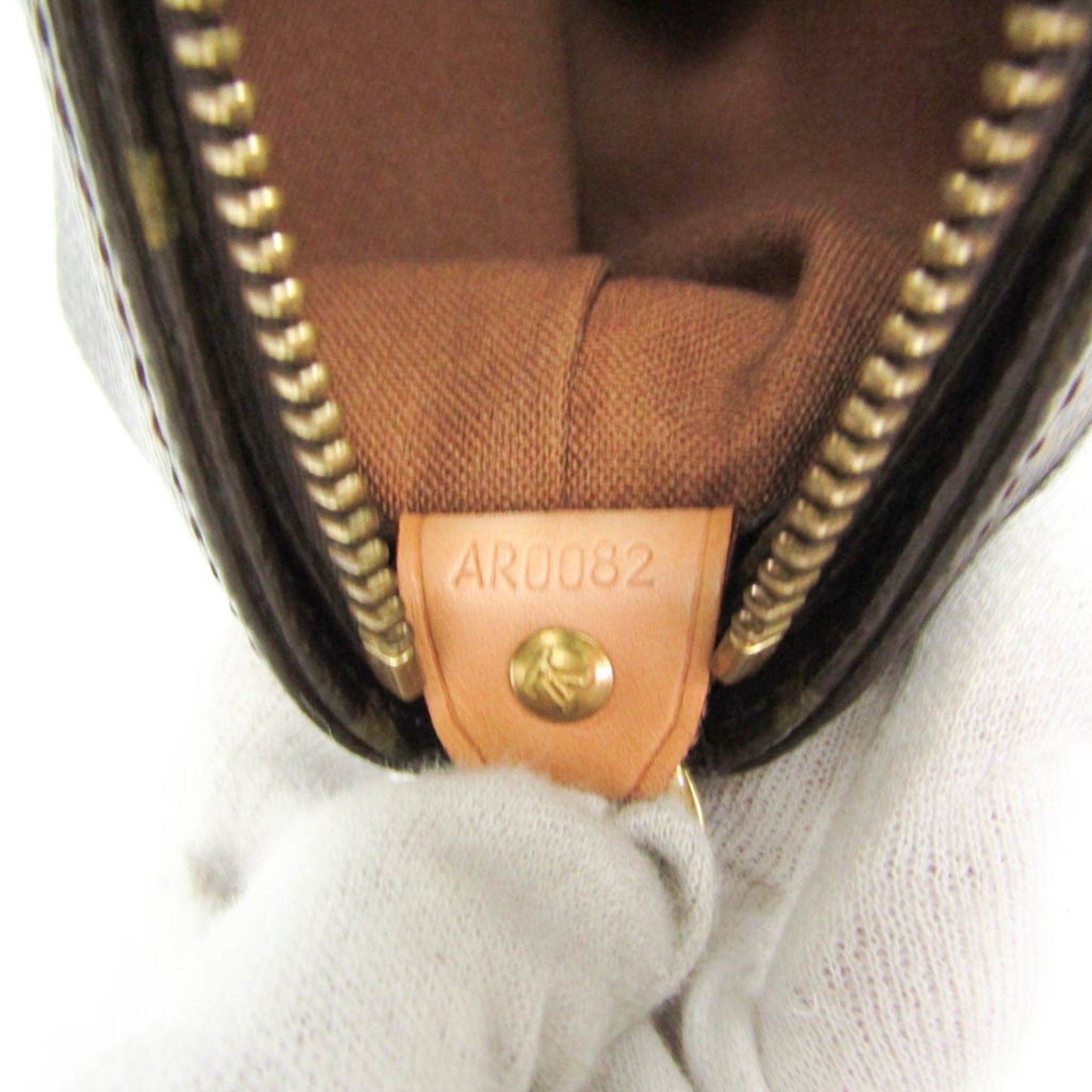 LOUIS VUITTON Mezzo Tote