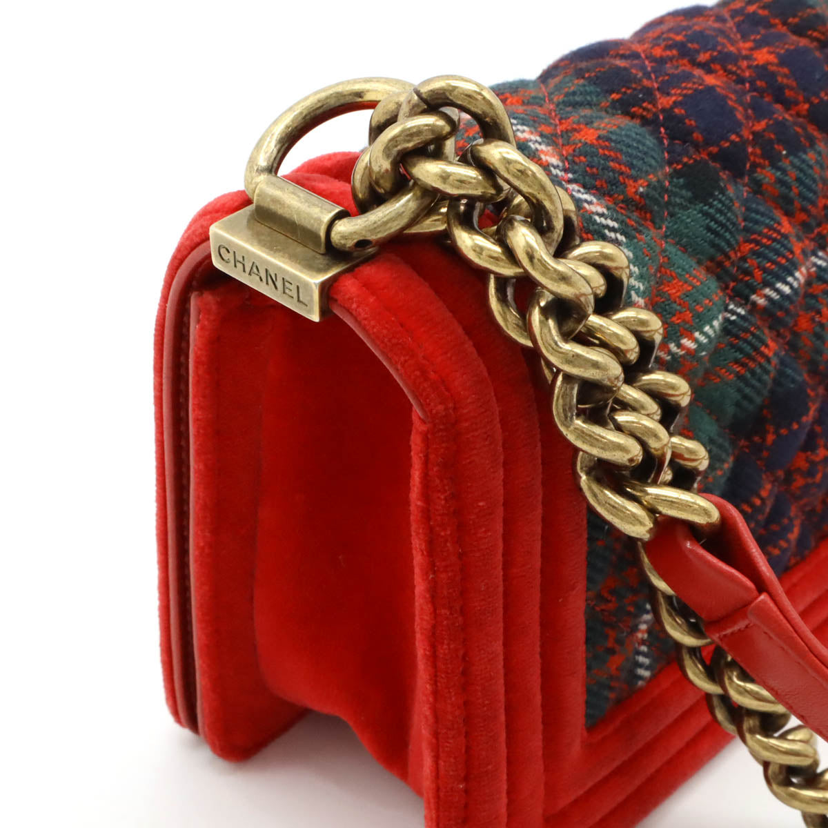 Chanel Velour Matelasse Boy Chanel Check Chain Shoulder Bag Red Green Classic Flap
