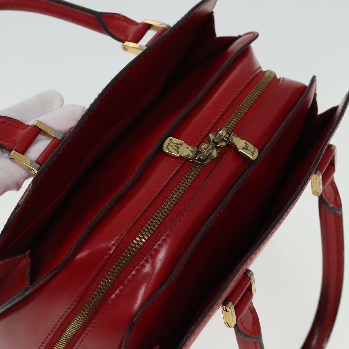 LOUIS VUITTON Pont Neuf Handbag