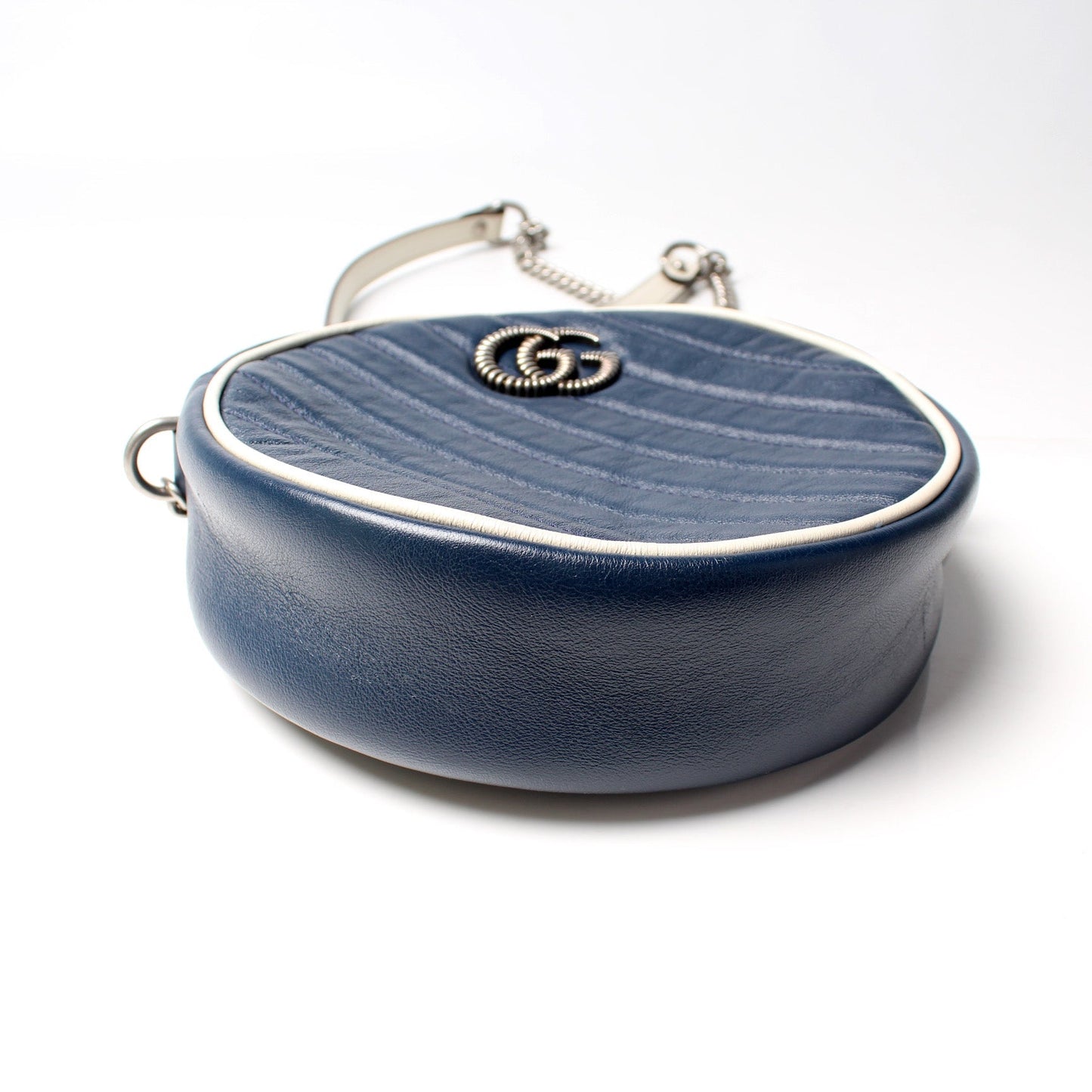 Gucci 550154 Marmont Mini Round Bag
