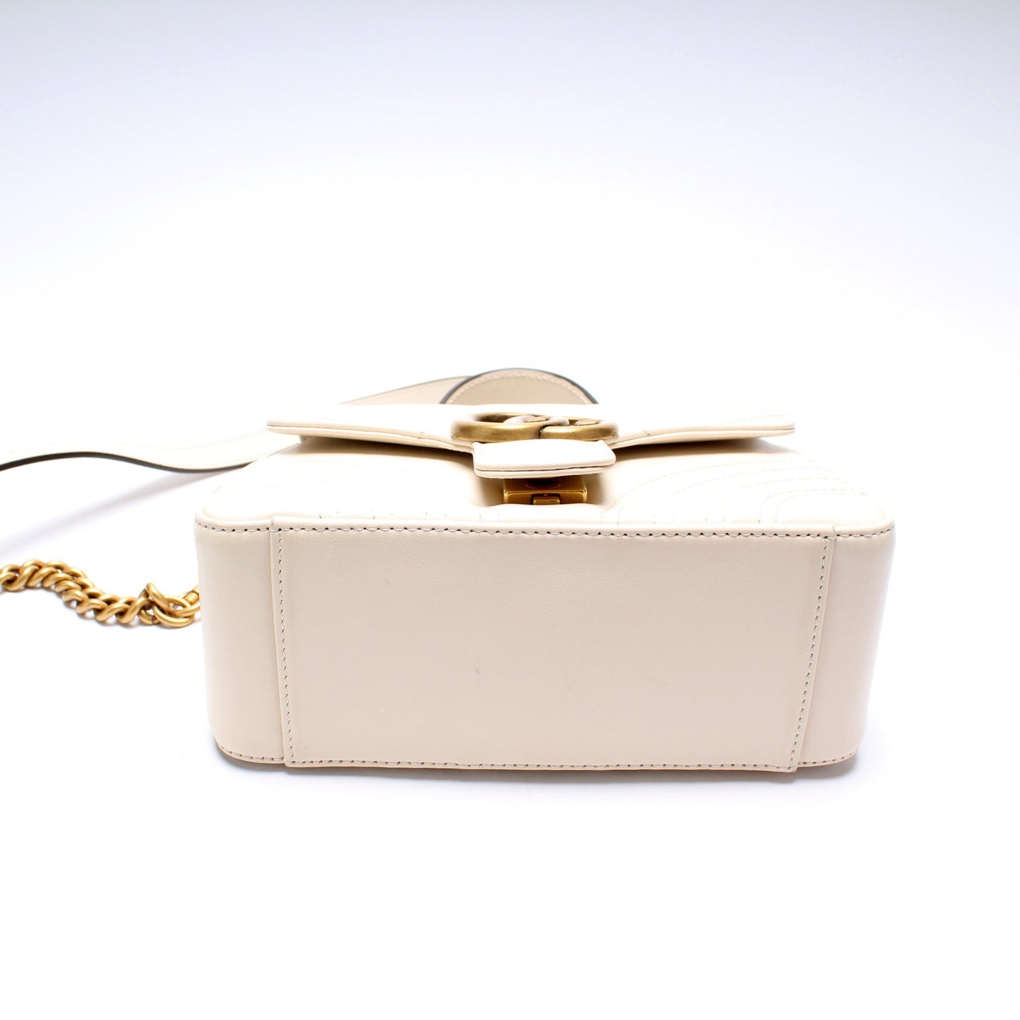 Gucci 547260 Mini Marmont Top Handle Bag