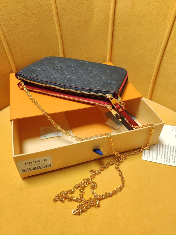 Louis Vuitton Luxury Bags 2212