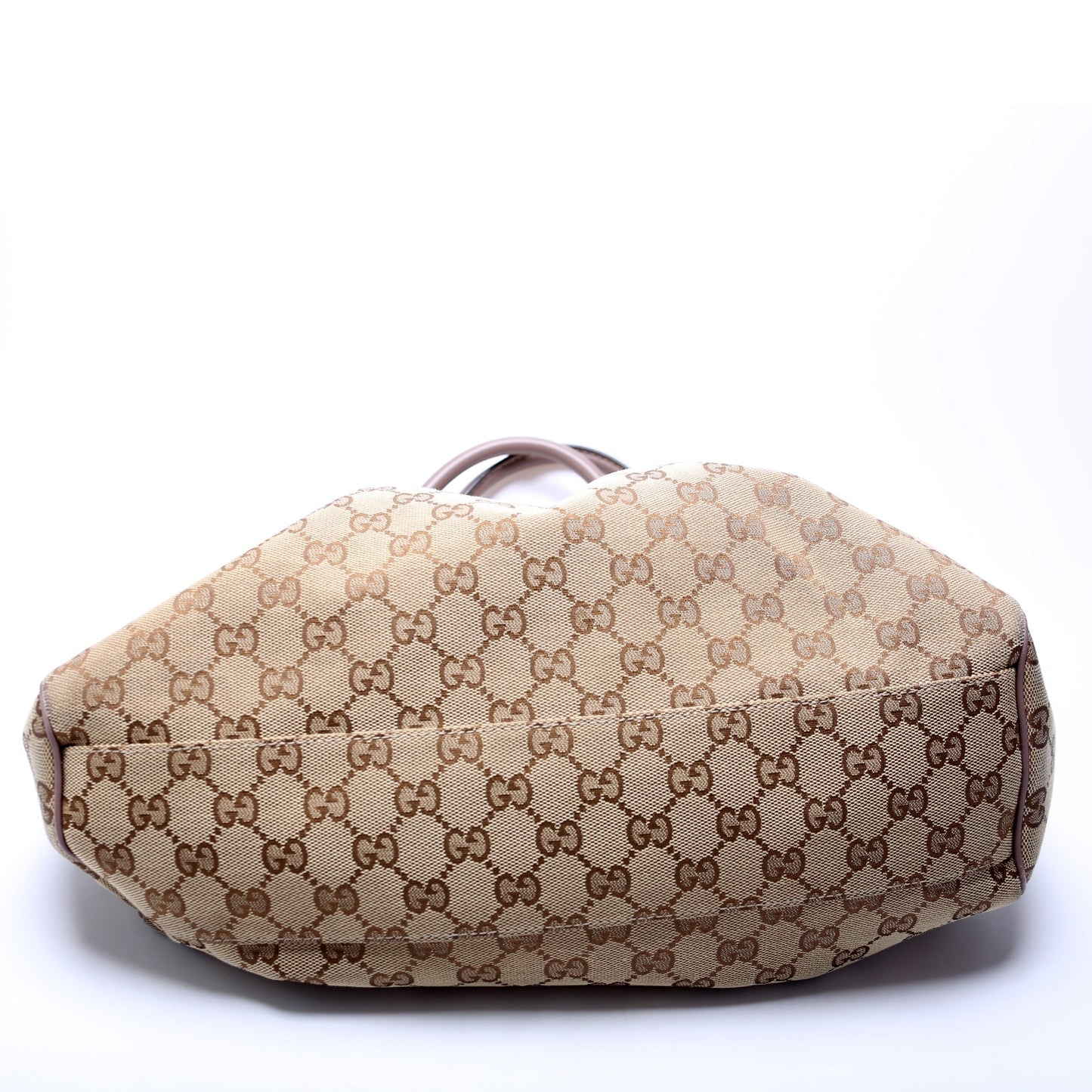 Gucci 211944 Sukey GG Canvas Medium Bag