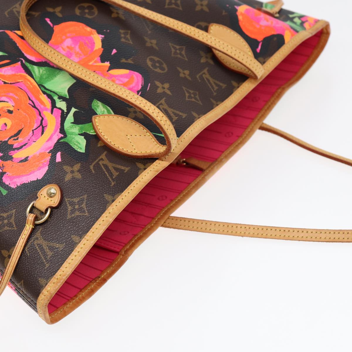 LOUIS VUITTON Neverfull Tote