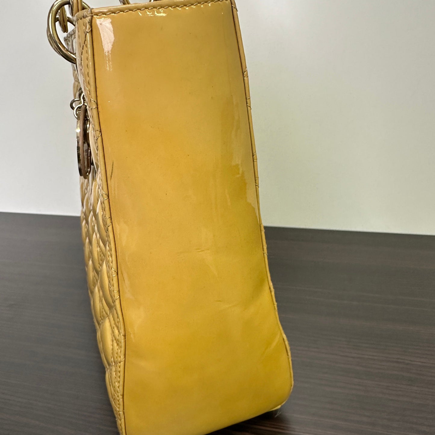 Dior Lady Dior Patent Leather Handbag LB120018