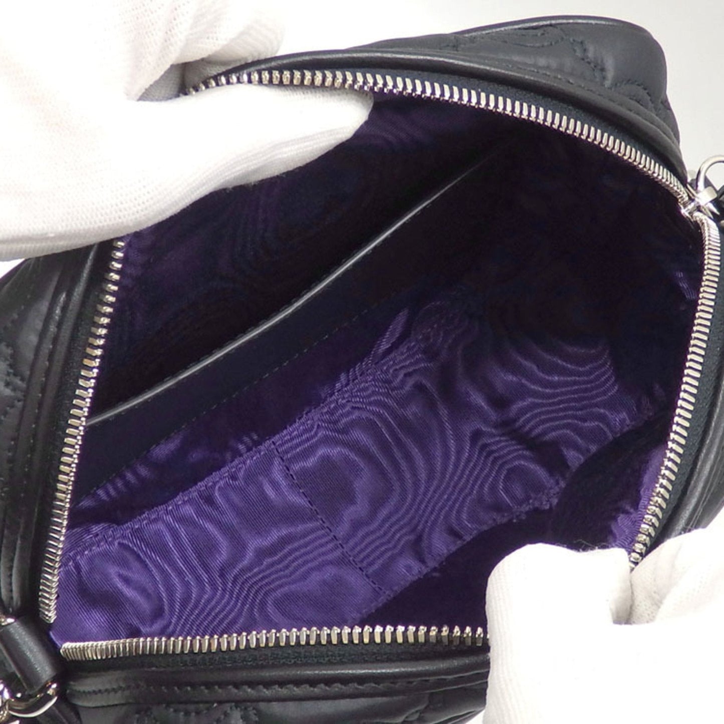 Gucci Leather Shoulder Bag