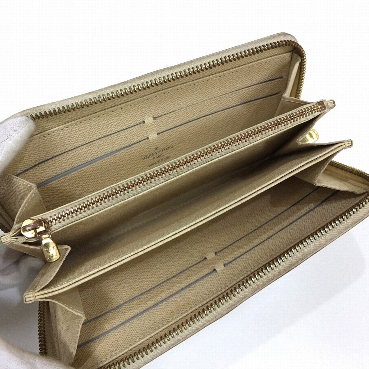 LOUIS VUITTON Long Wallet Zippy N41660 Damier Azur White Round