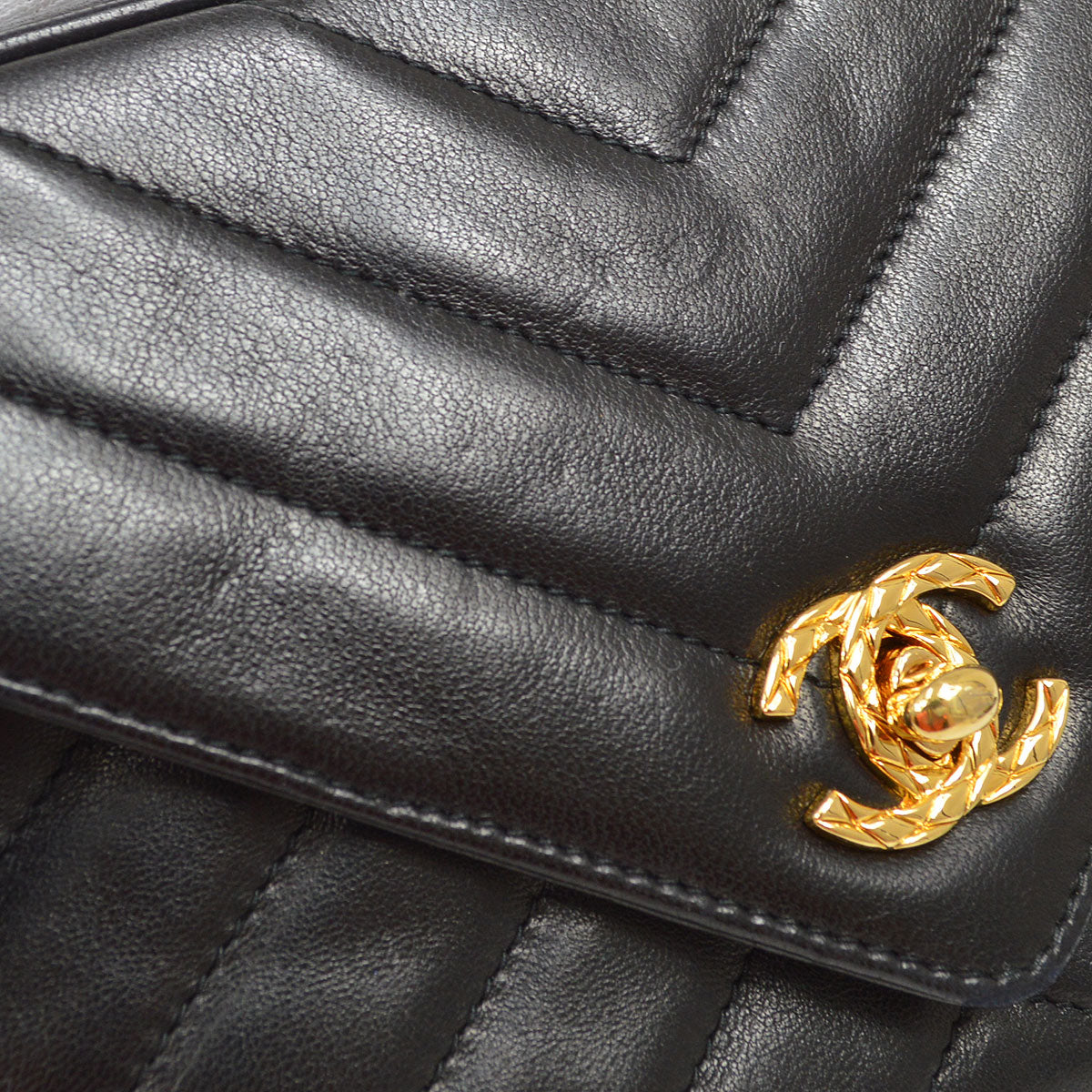 Chanel Crossbody Bag - Lynora Bags