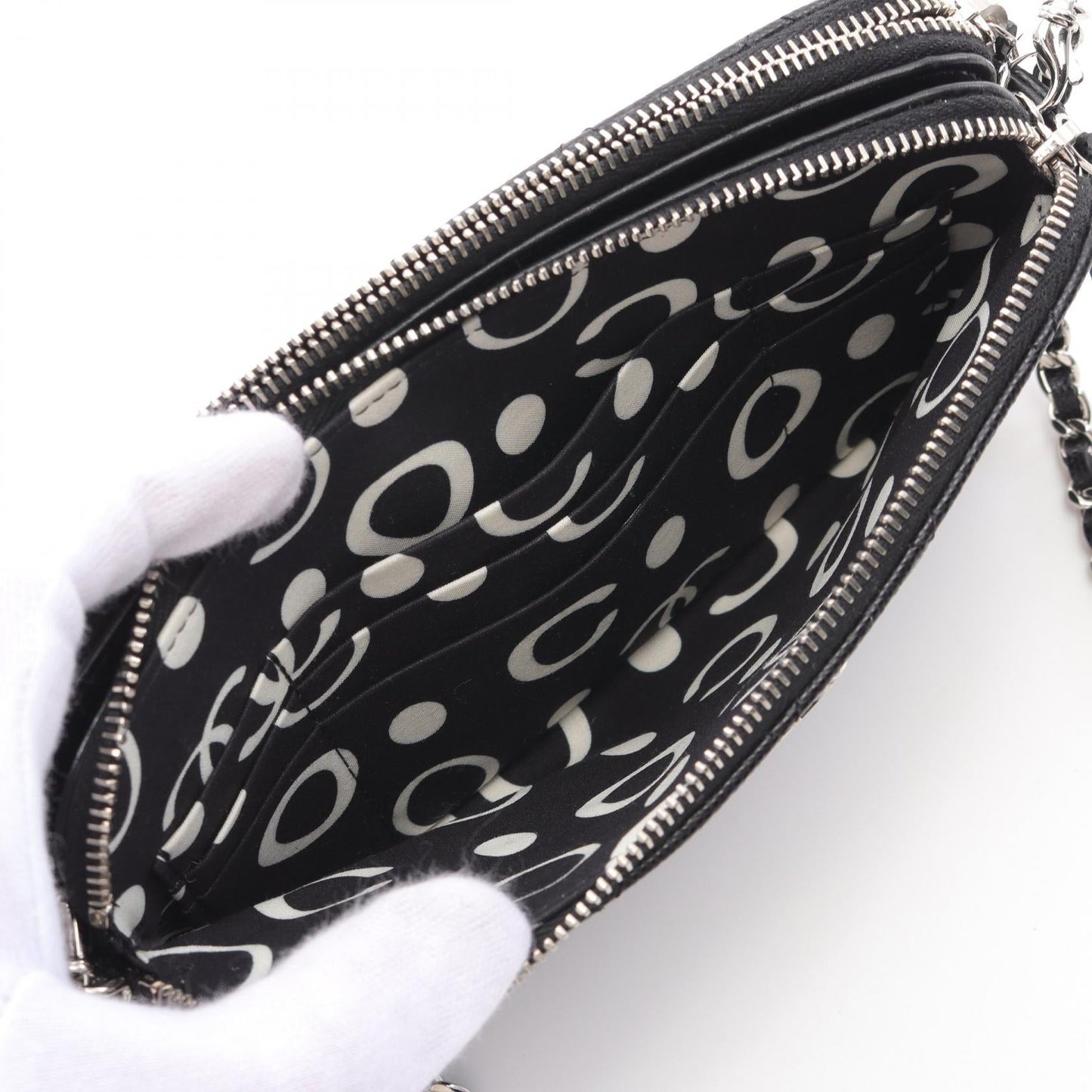 Chanel Matelassé Leather Shoulder Bag