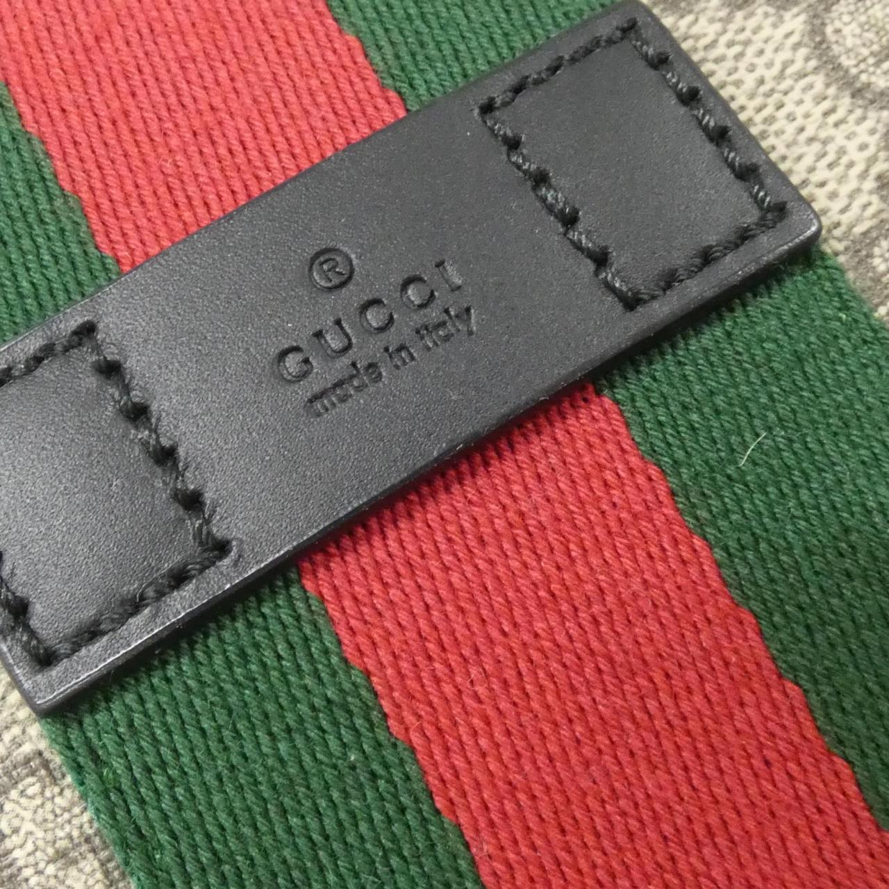 Gucci GG Supreme Canvas Shoulder Bag