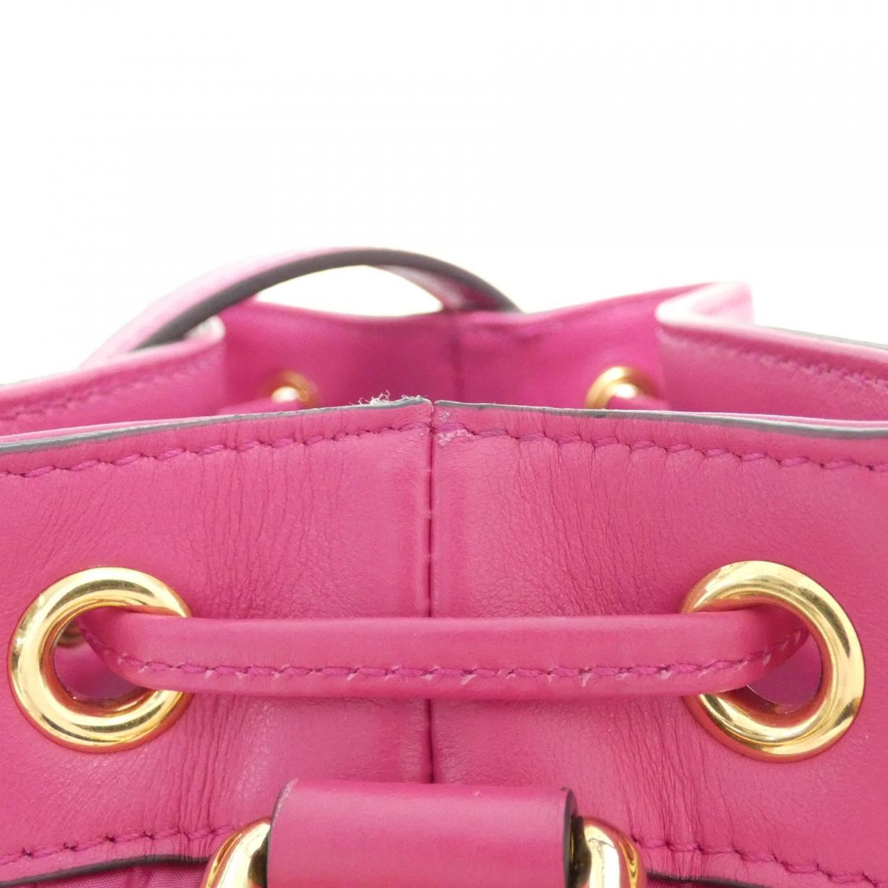 Gucci GG Matelass Leather Shoulder Bag