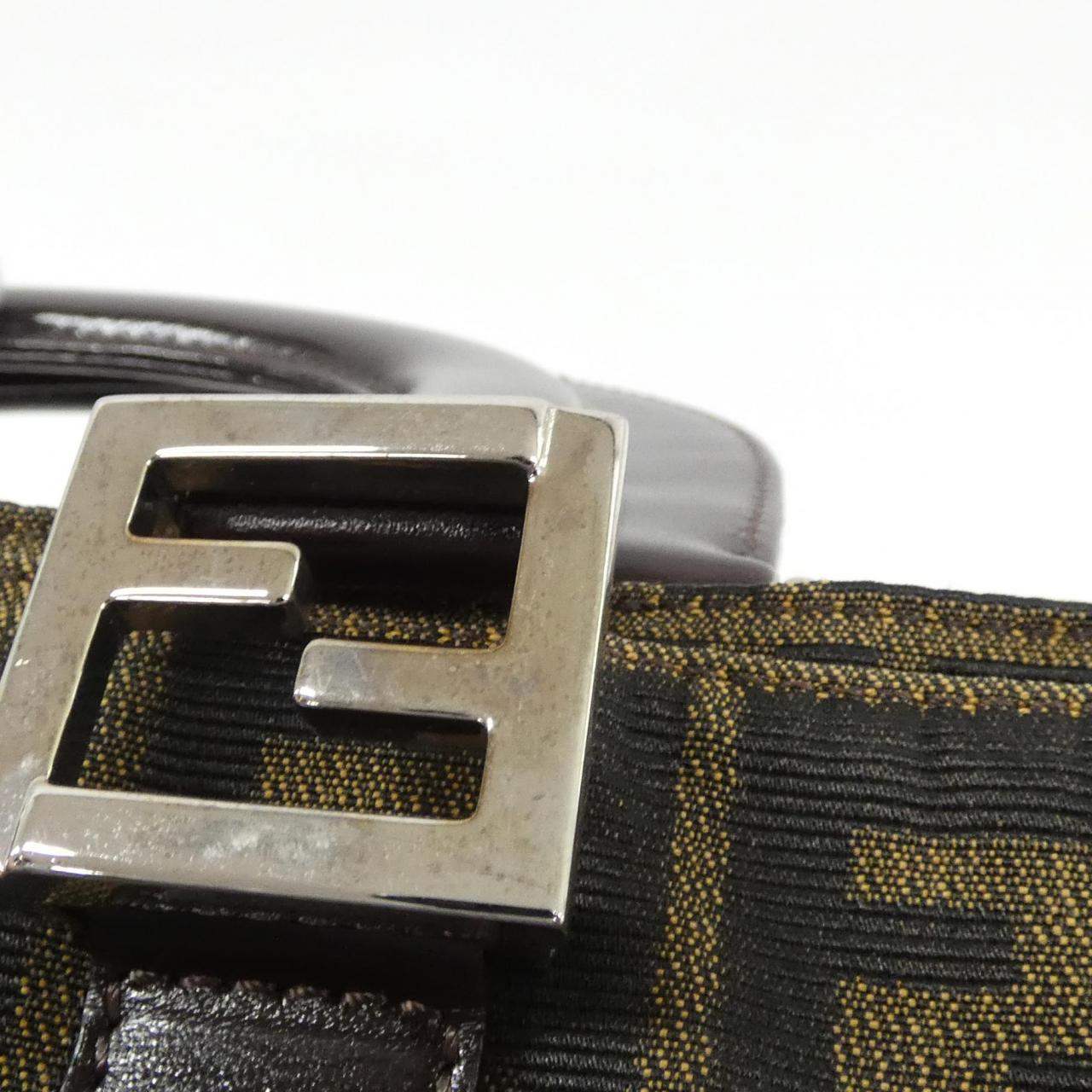 Fendi Peekaboo ISeeU Small Calf Bag
