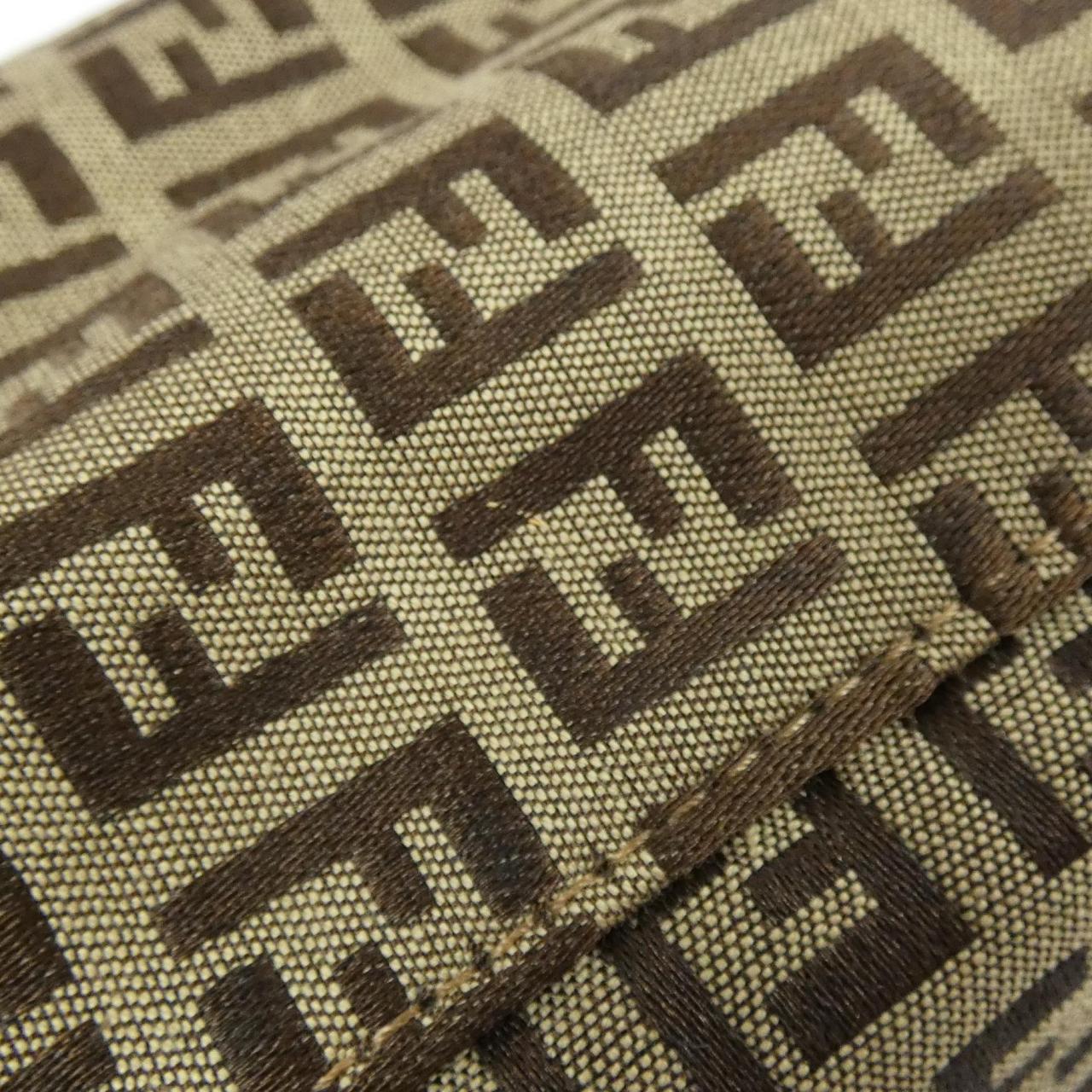 Fendi Dotcom Click Leather Shoulder Bag