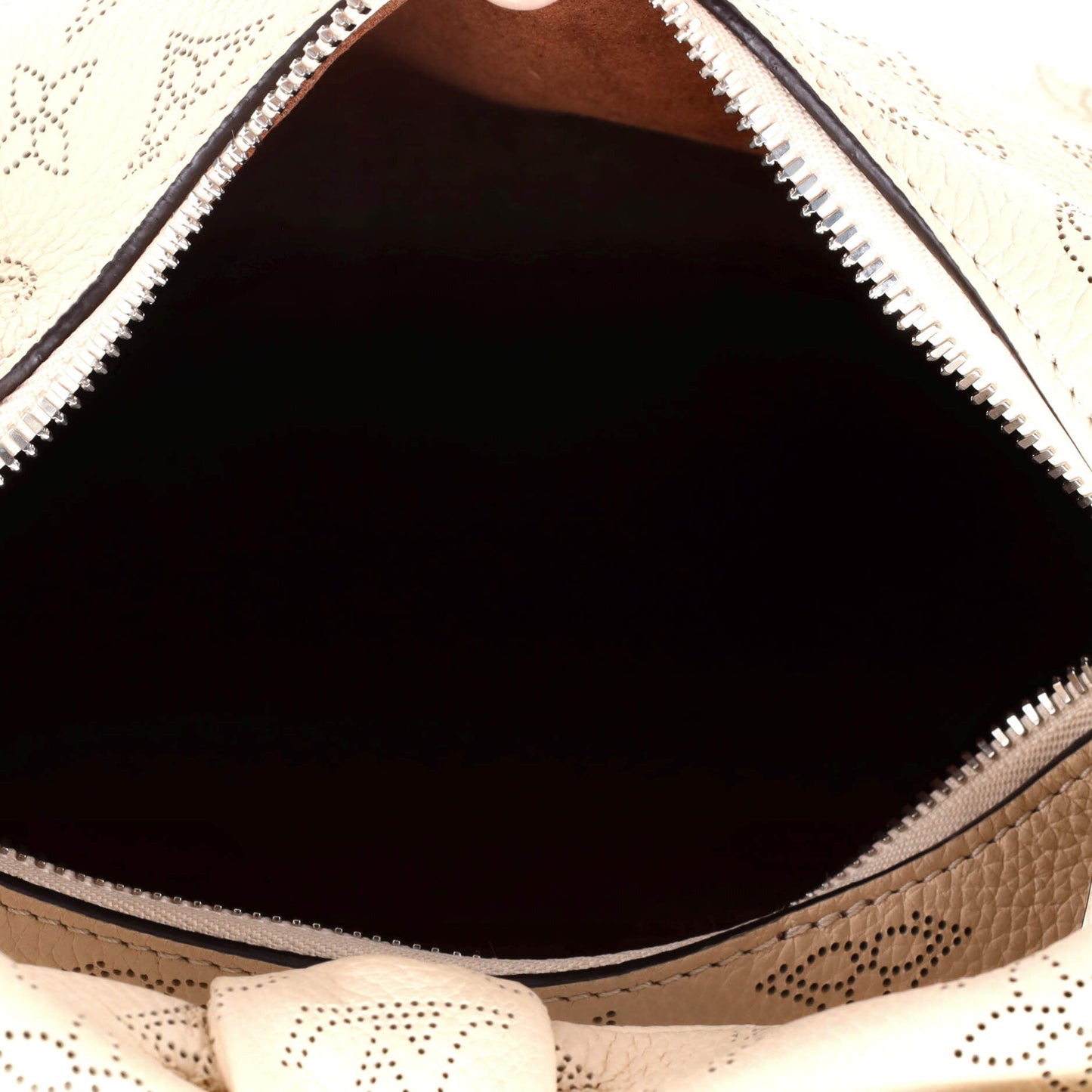 Louis Vuitton Why Knot Shoulder Bag Mahina Leather PM