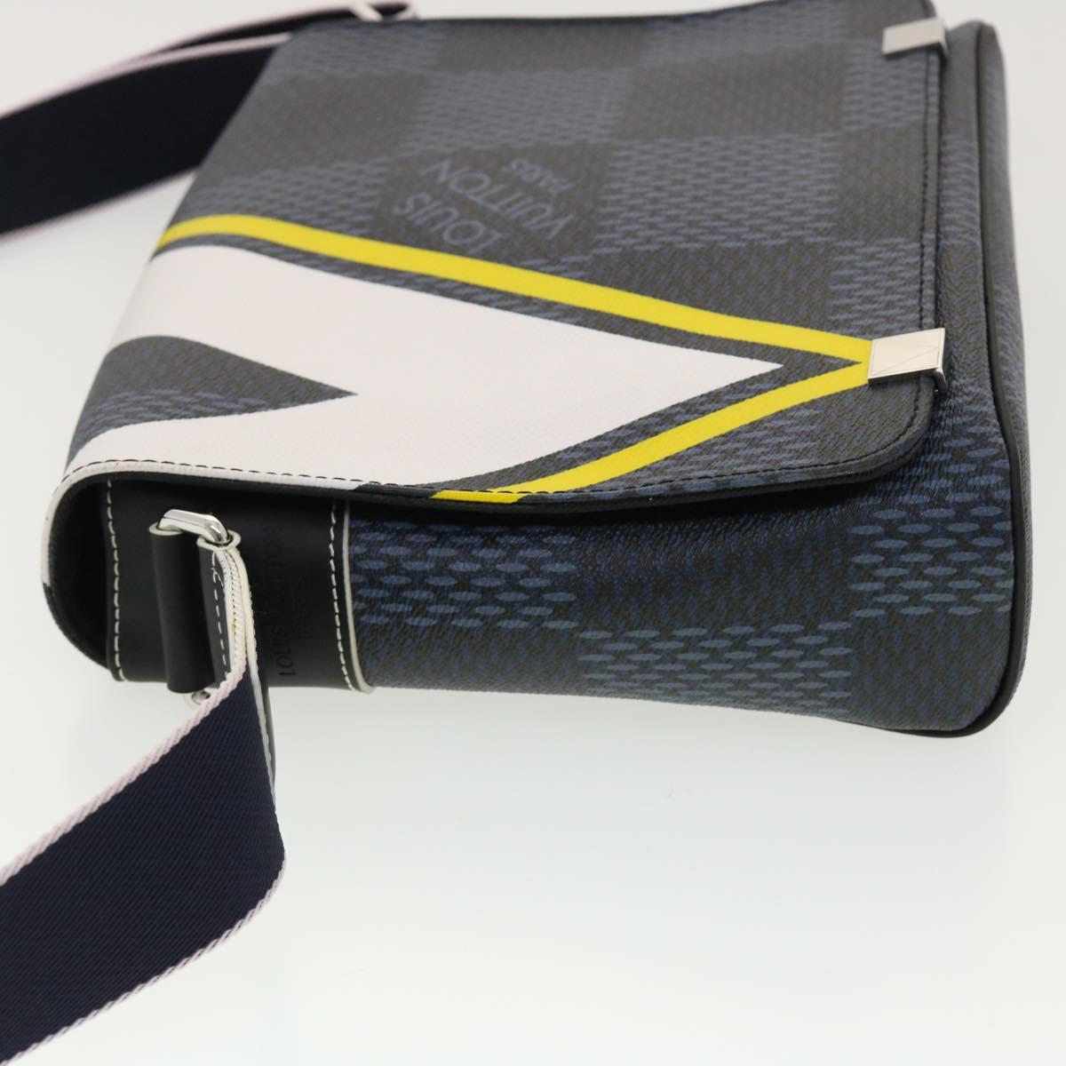 LOUIS VUITTON Damier Cobalt District PM Shoulder Bag N44002 LV 39375