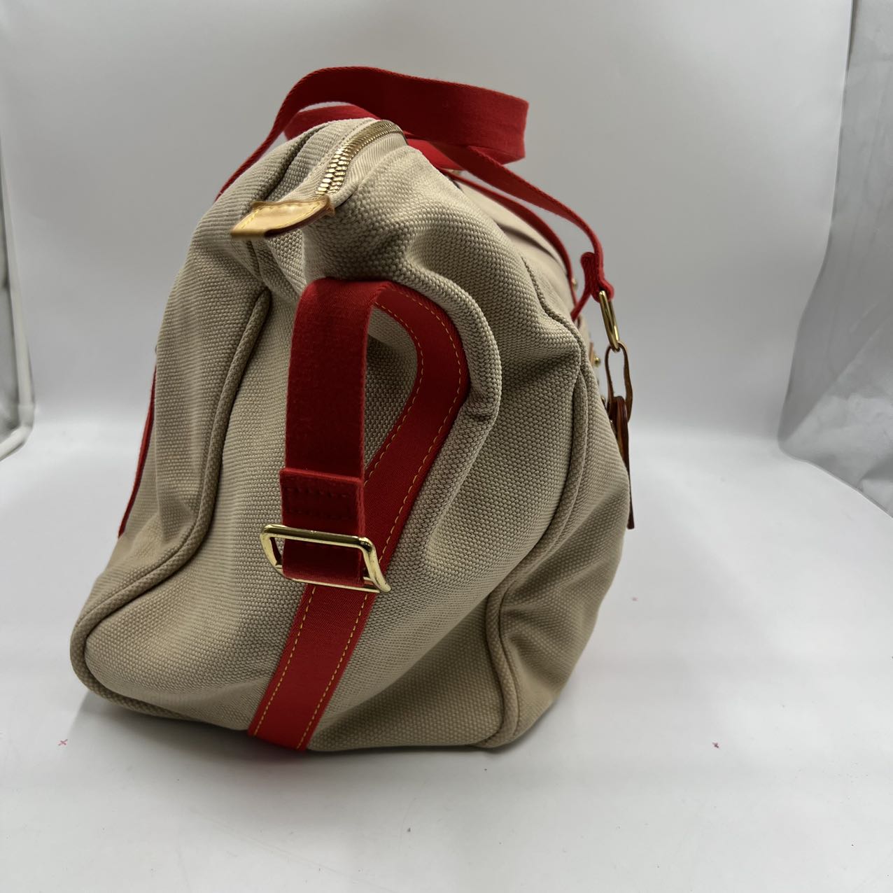 LOUIS VUITTONSac Weekend Beige M40029