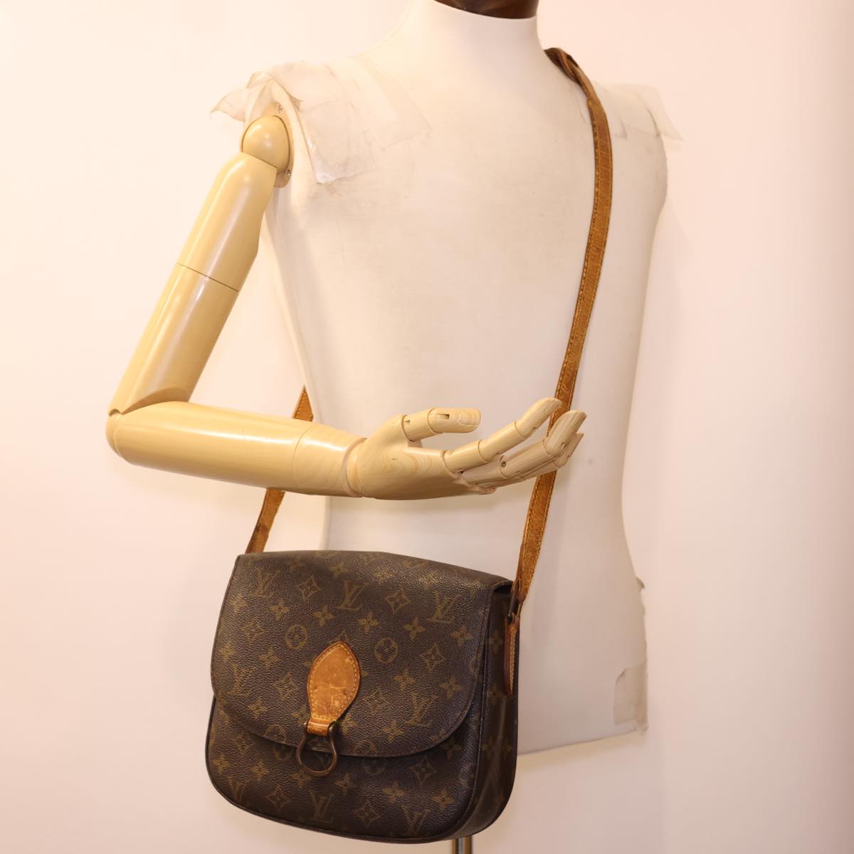 LOUIS VUITTON Monogram Saint Cloud GM Shoulder Bag M51242 LV 40128