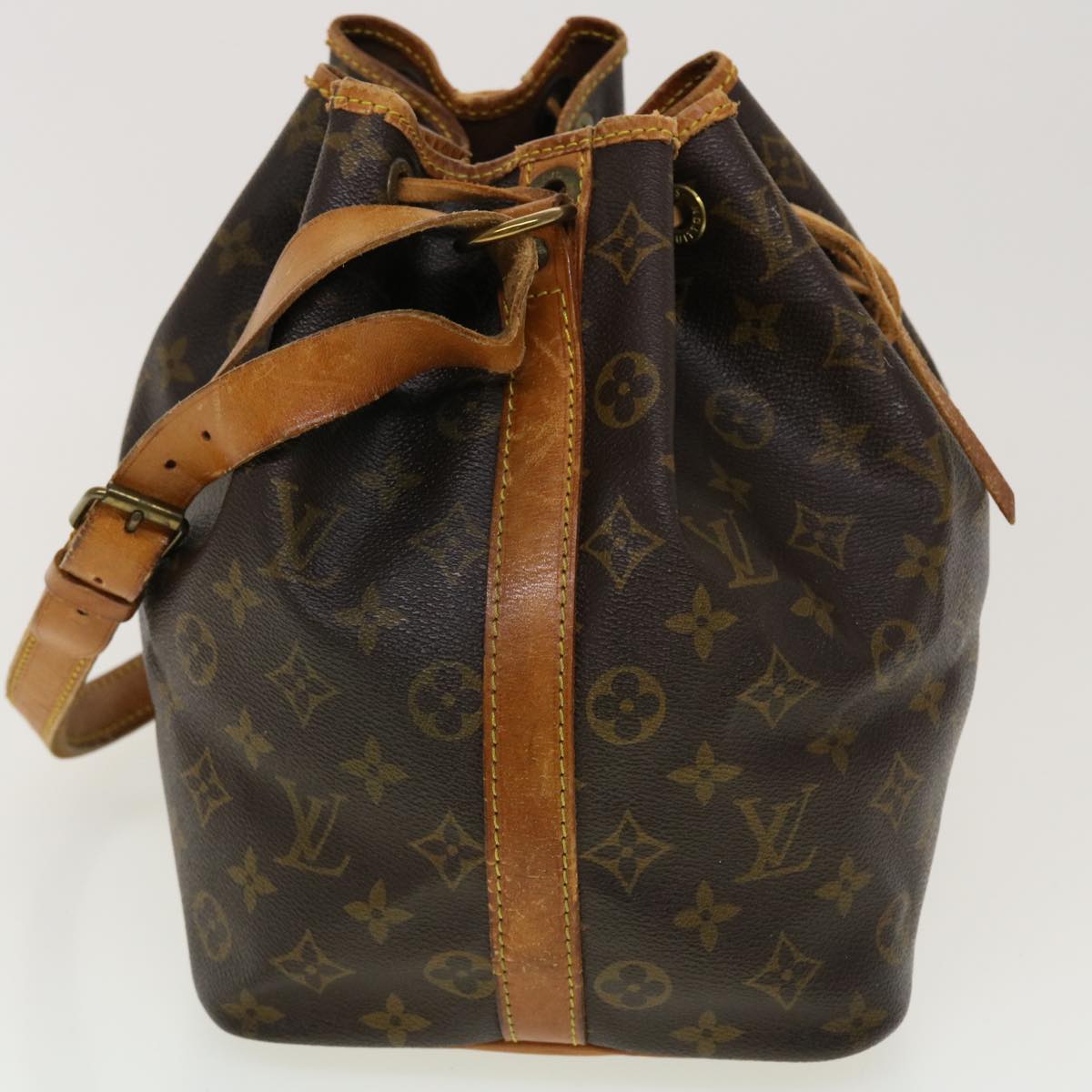 LOUIS VUITTON Monogram Petit Noe Shoulder Bag M42226 LV Auth 45002