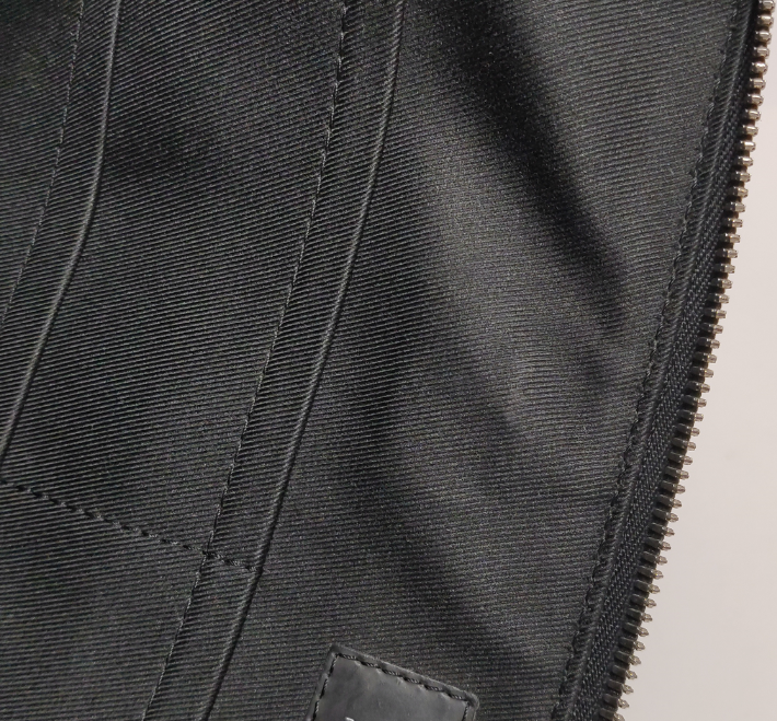 Louis Vuitton (LV)Porte-Documents Jour bag Black 36cm 250327781122850