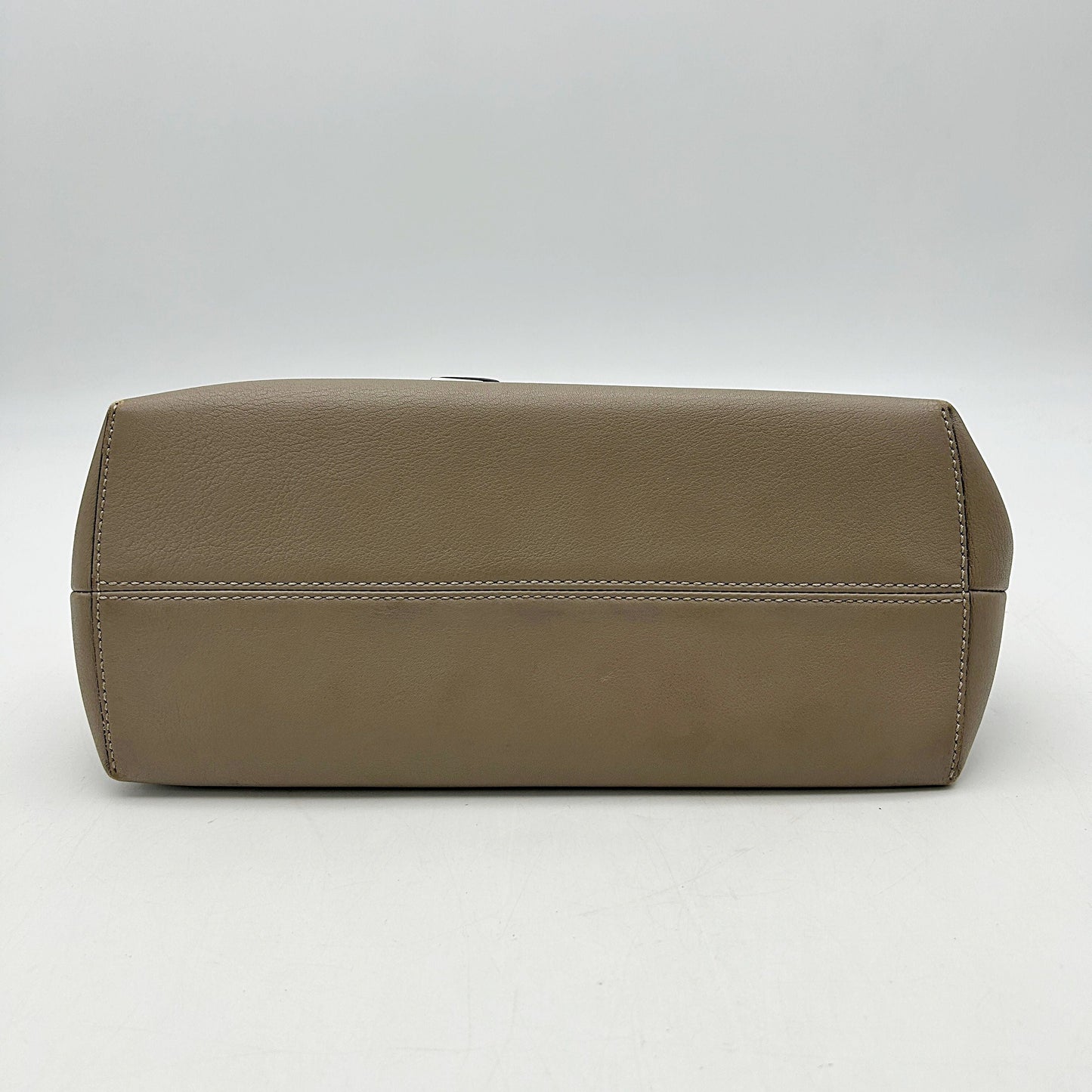 FENDI Vitello Dolce Medium By The Way Boston Bag Tortora LA3427