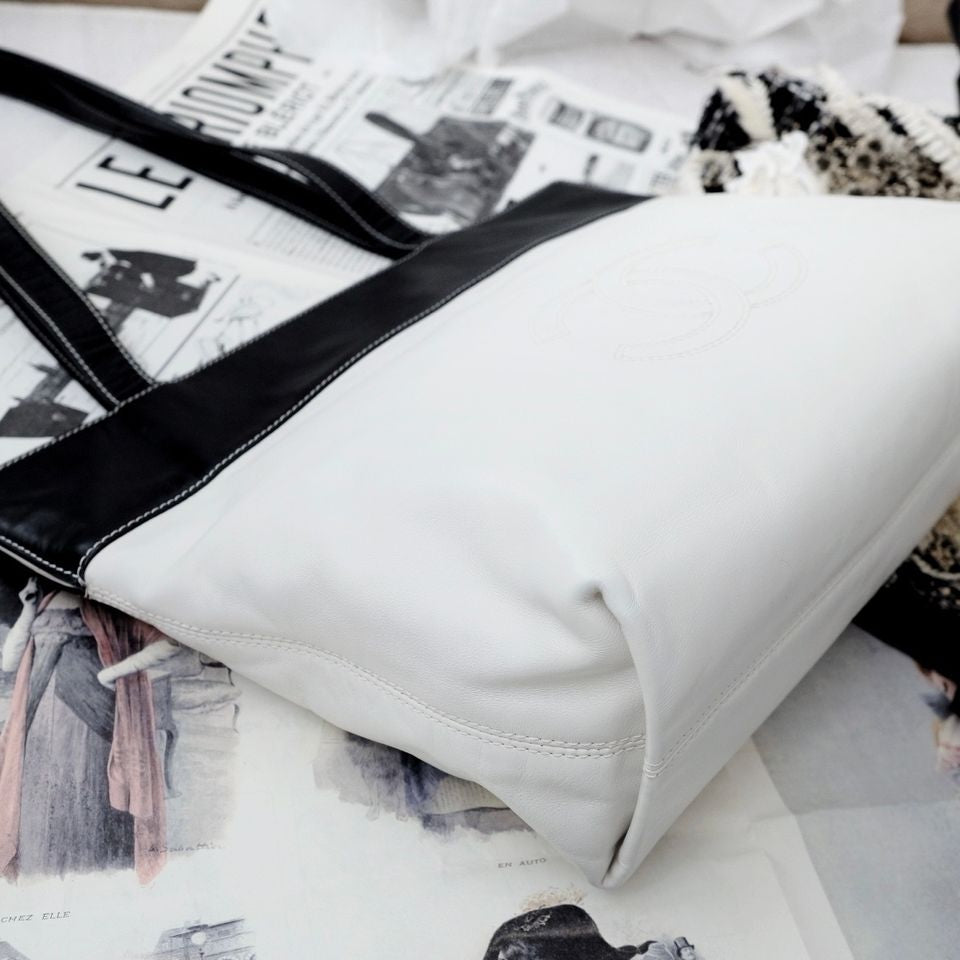 Chanel Tote Bag - Lynora Bags