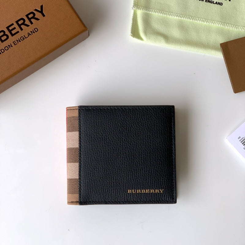 Burberry Bags 051