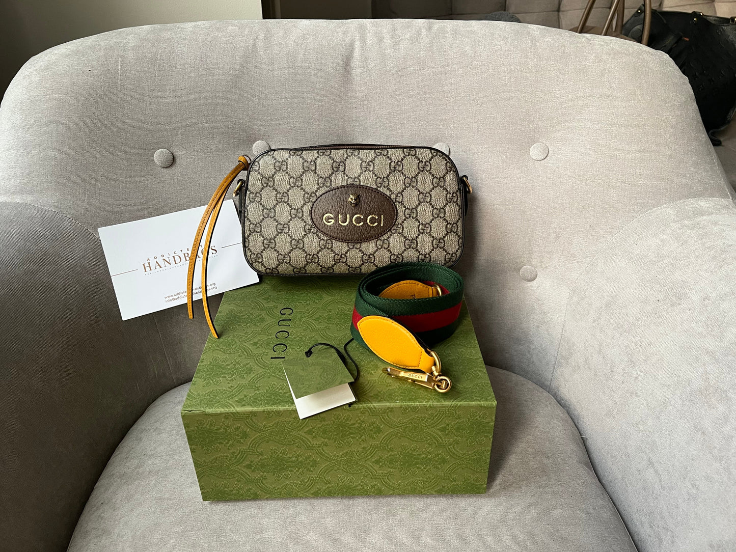Gucci Neo GG Supreme Messenger Bag (RRP £1060)