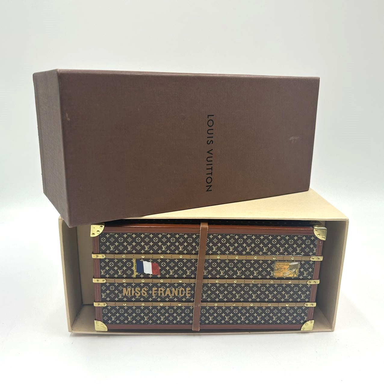 LOUIS VUITTON Miss France Trunk Paperweight