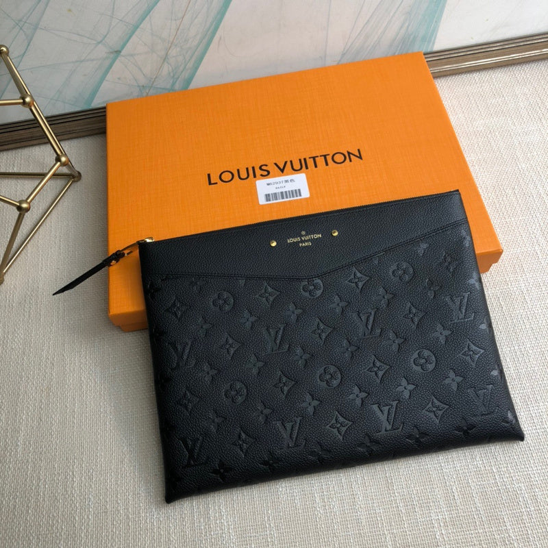 Louis Vuitton Luxury Bags 2220