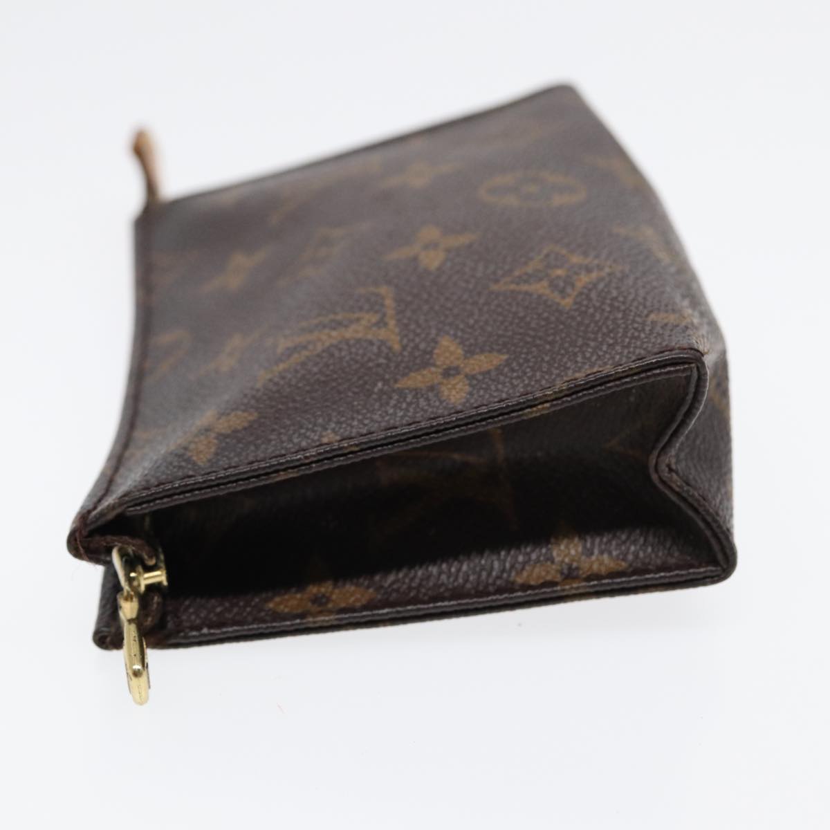 LOUIS VUITTON Monogram Poche Toilette 15 Pouch LV Auth