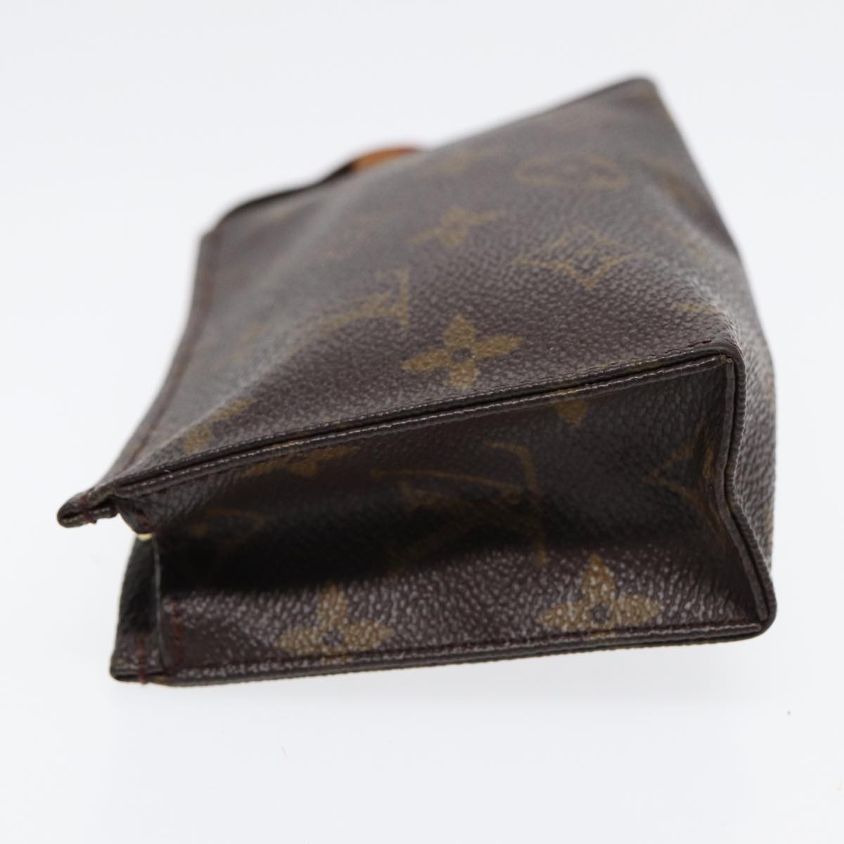 LOUIS VUITTON Monogram Poche Toilette 15 Pouch LV Auth