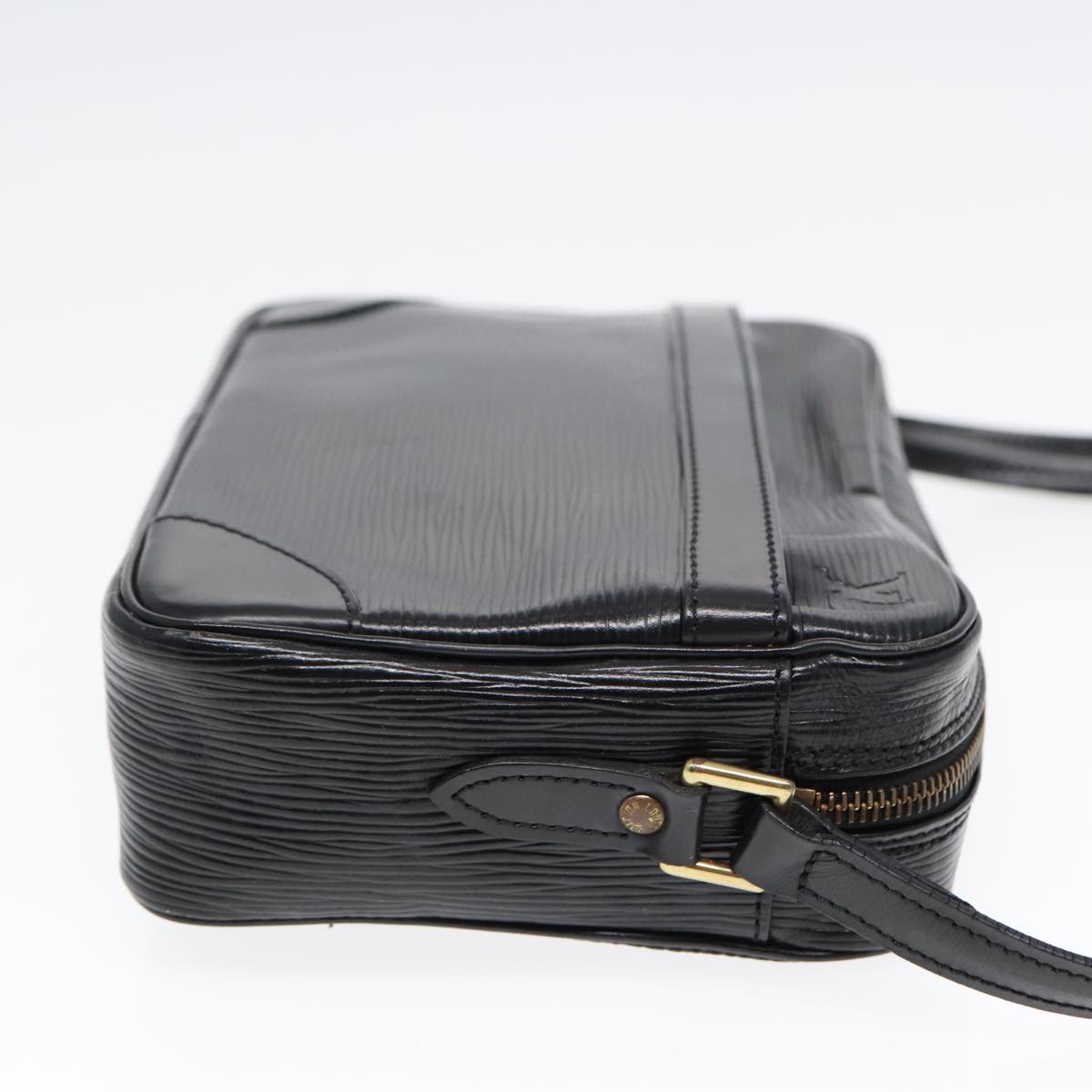 LOUIS VUITTON Epi Trocadero 23 Shoulder Bag Black LV Auth