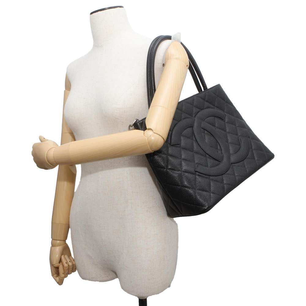 Chanel Tote Bag - Lynora Bags