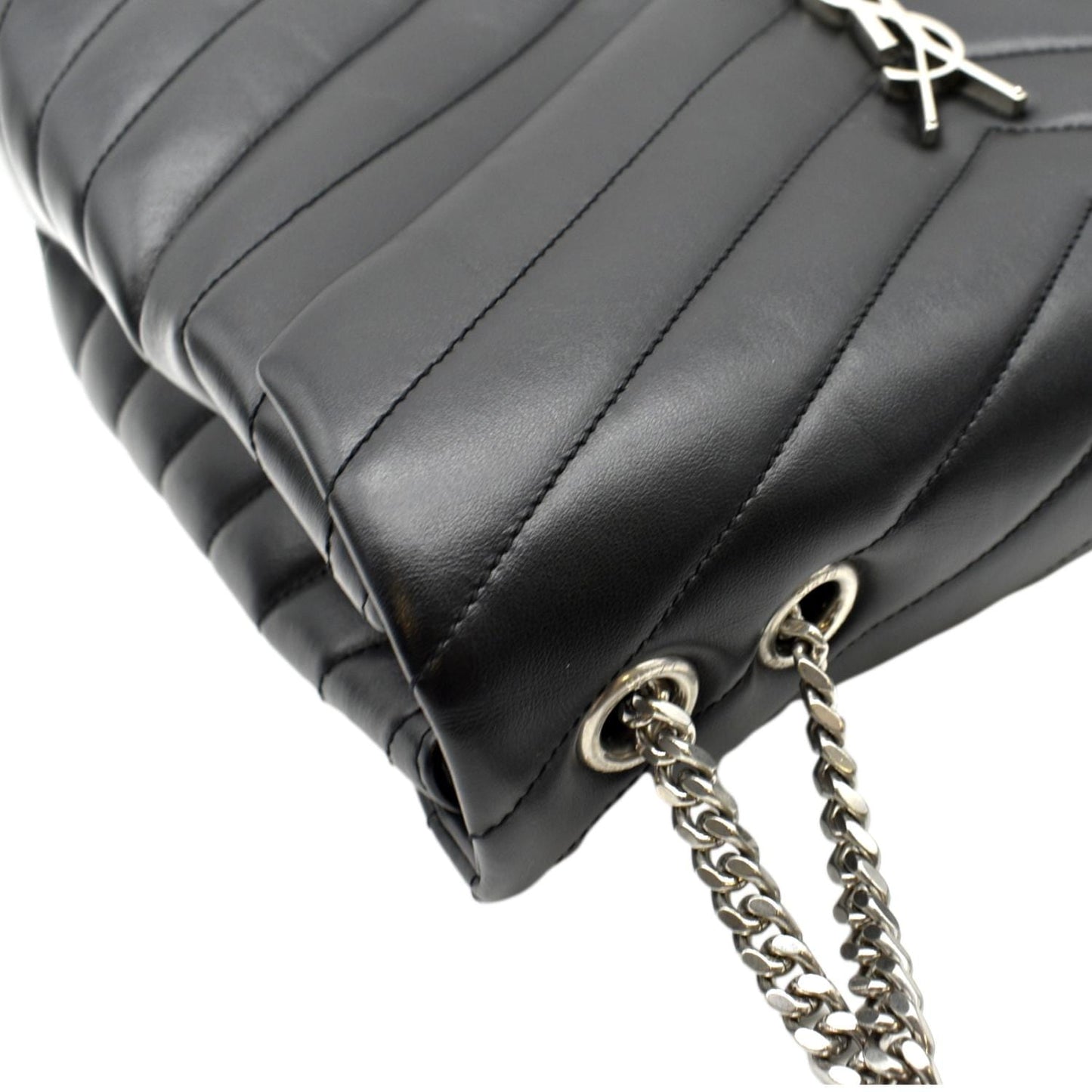 SAINT LAURENT Medium Loulou Matelasse Leather Chain Shoulder Bag Black
