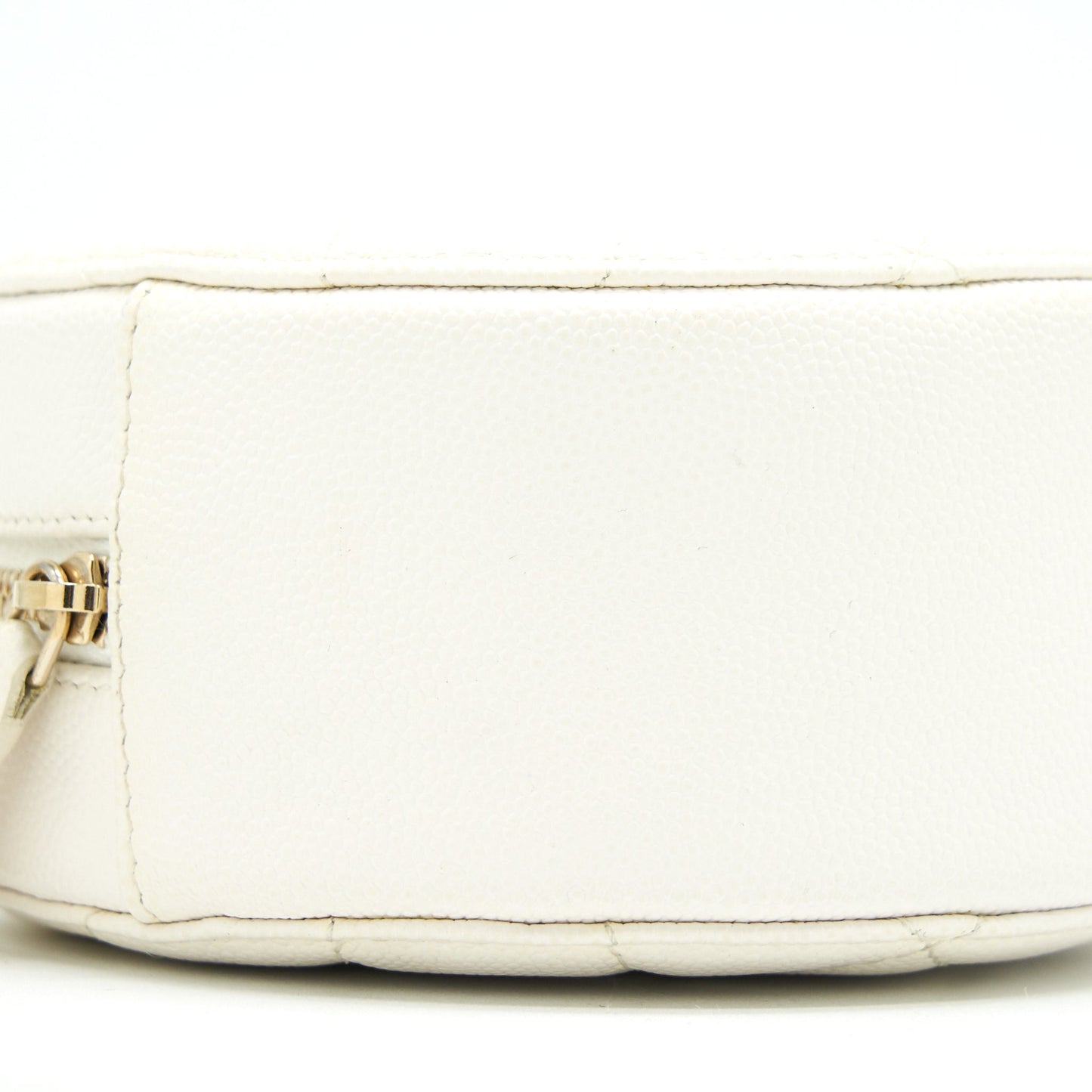 Chanel mini round Bag with Chain Caviar White L
