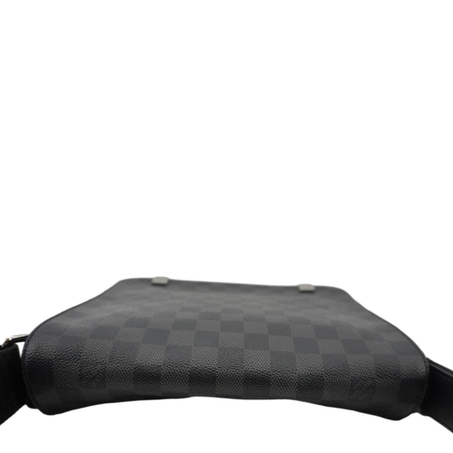 LOUIS VUITTON District PM Messenger Damier Graphite Messenger Bag Black