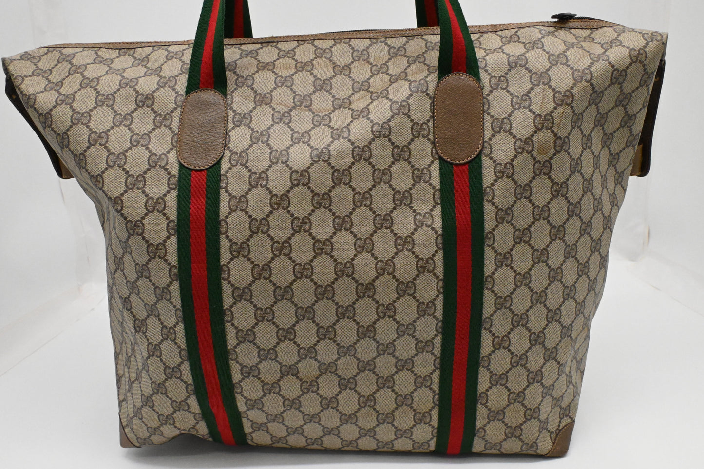 Gucci Travel Tote Bag in GG Supreme Canvas