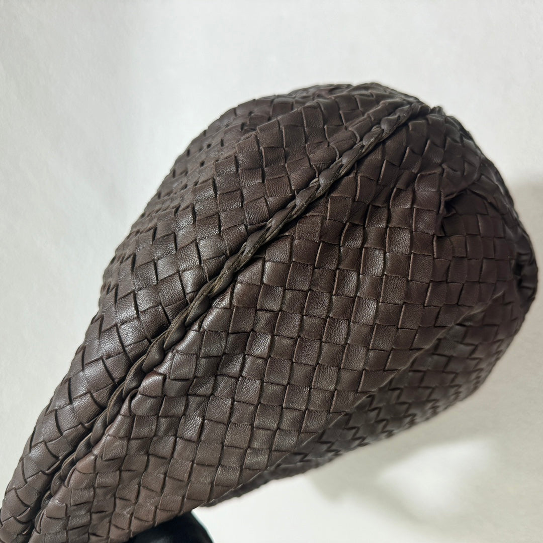 Bottega Veneta Belly Hobo Intrecciato Lambskin Leather Milk Chocolate Brown Large 50cm