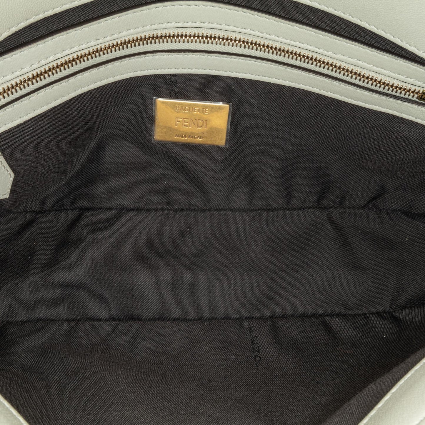 Fendi Convertible Leather Baguette (lX4WIf)