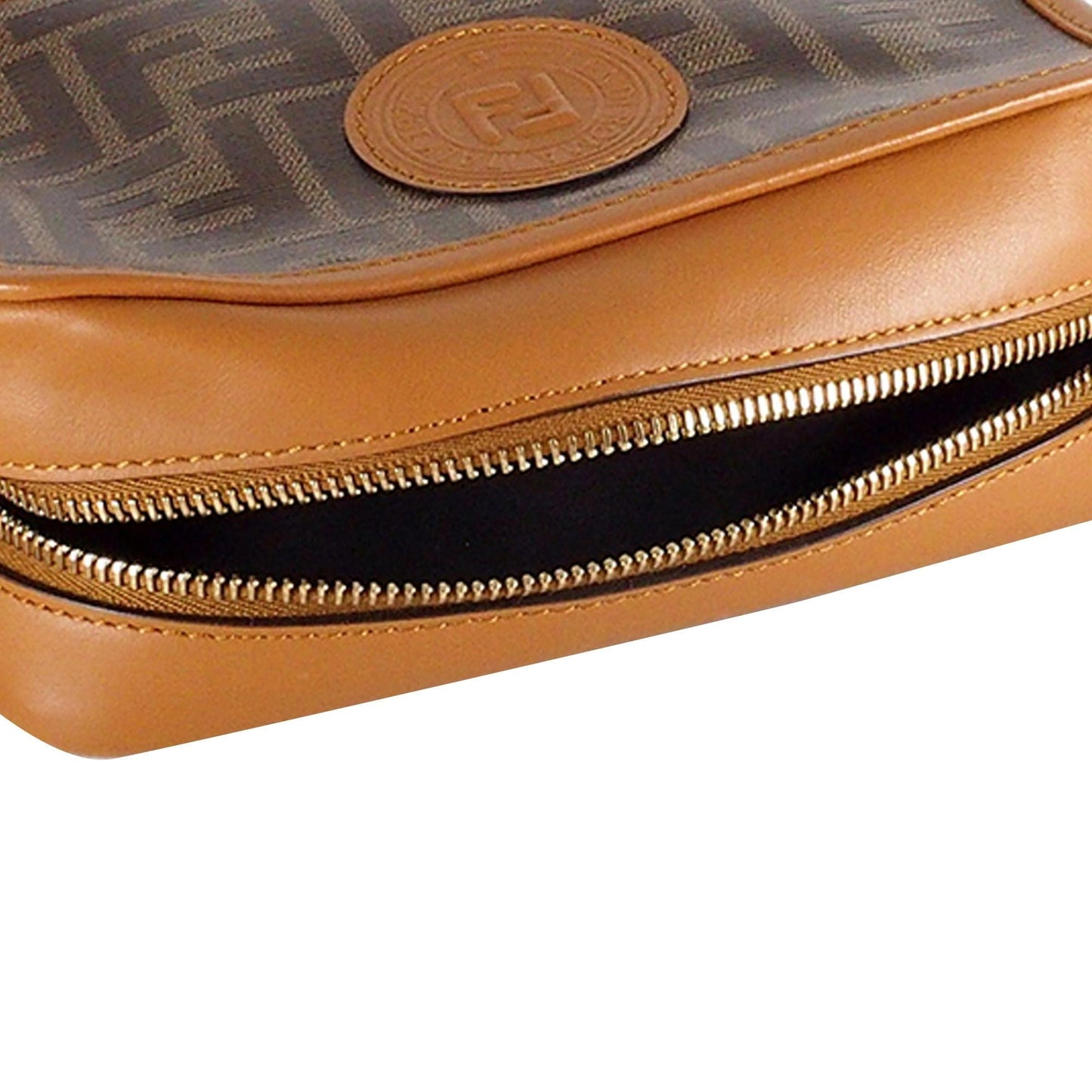 Fendi FF 1974 Camera Case Bag (RDAs8N)
