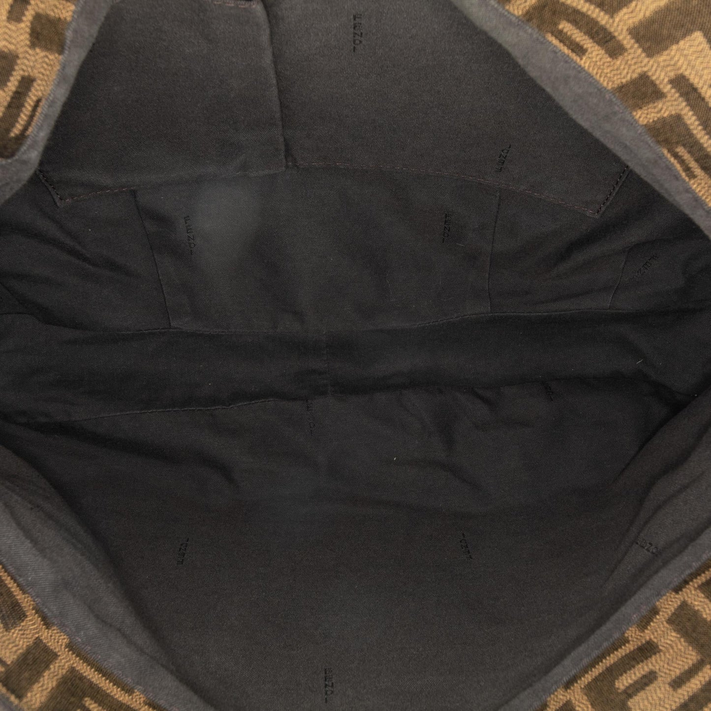 Fendi Zucca Canvas Mia Tote (xCKTom)