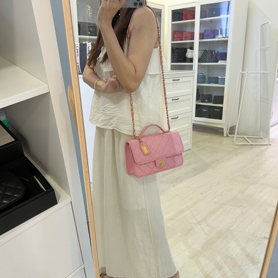 Chanel 22K Seasonal Flap with Top Handle in Pink Caviar and AGHW (Model: AS3653) Handbag