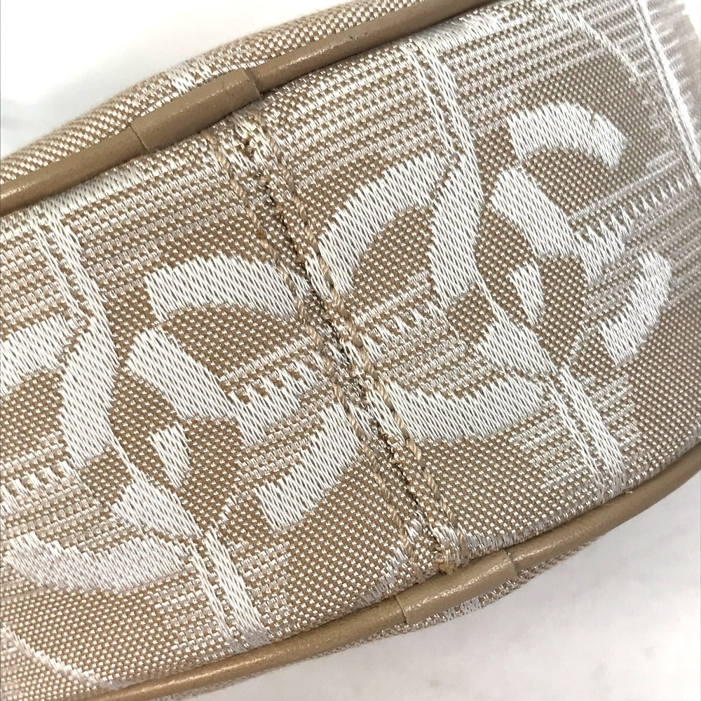 Chanel Clutch - Lynora Bags