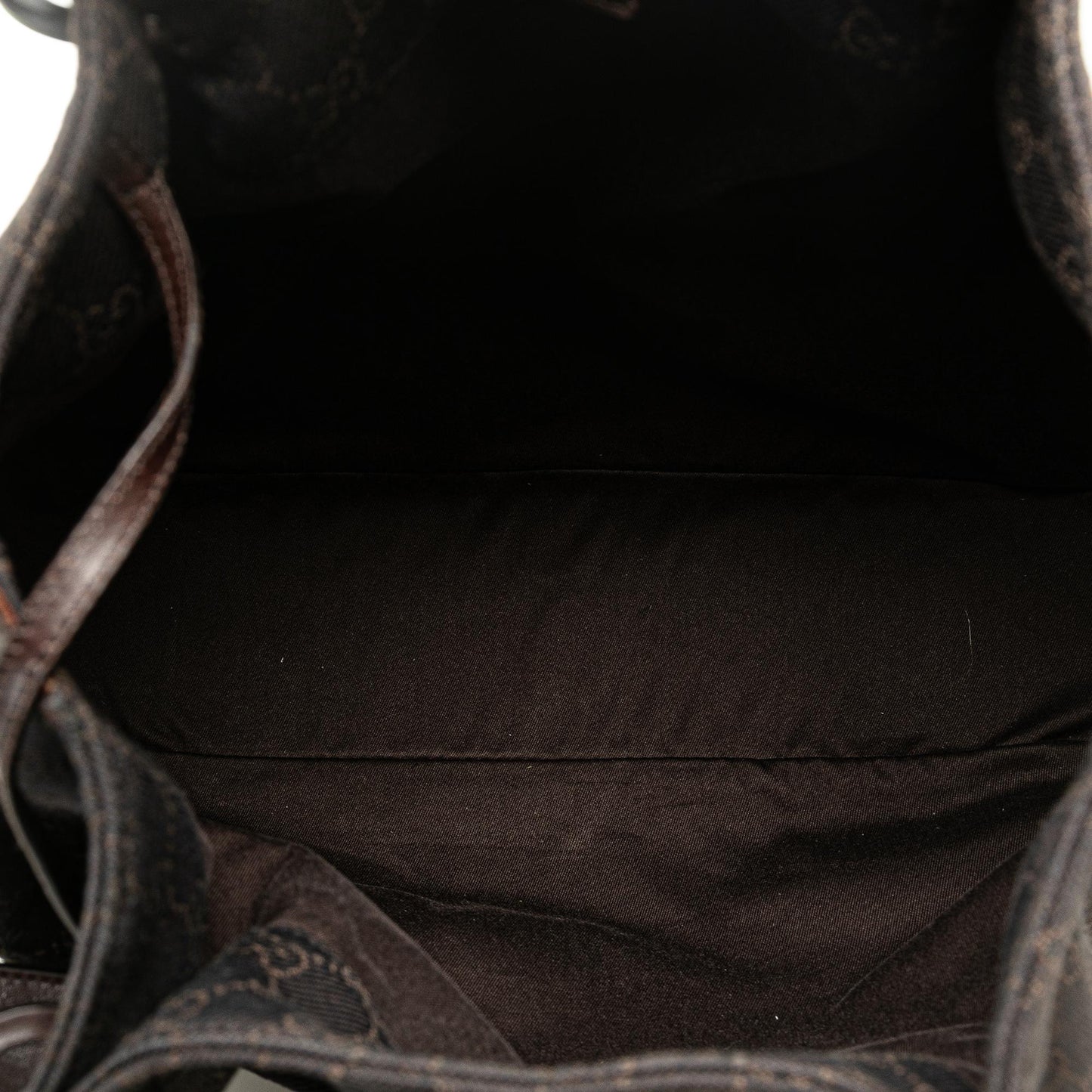 Gucci GG Canvas Tote (SHG-NAvK56)