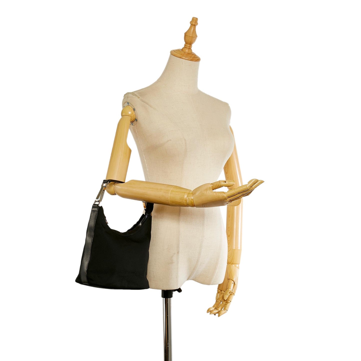 Gucci Nylon Handbag (SHG-31916)